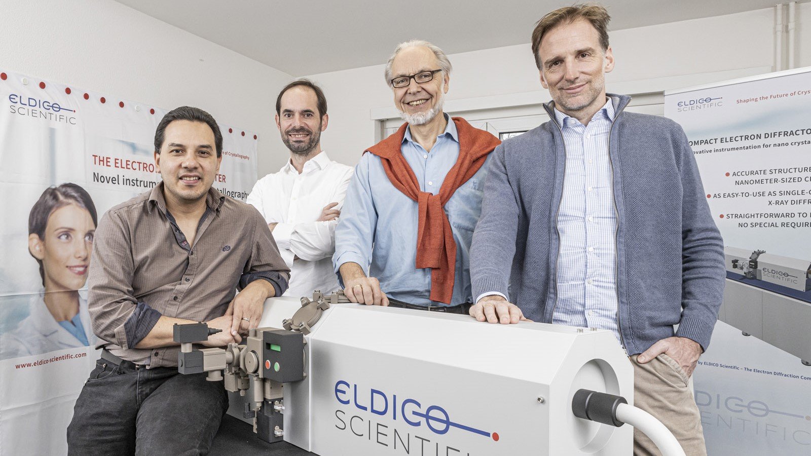 The ELDICO team Gustavo Santiso-Quinones, Nils Gebhardt, Eric Hovestreydt and Gunther Steinfeld with the electron diffractometer